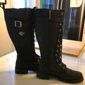 Talk black suede Harley Davidson boots… never worn in perfect condition….